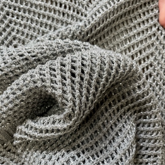 BCBGMaxAzria Knit Flowy Top - Picture 4 of 5